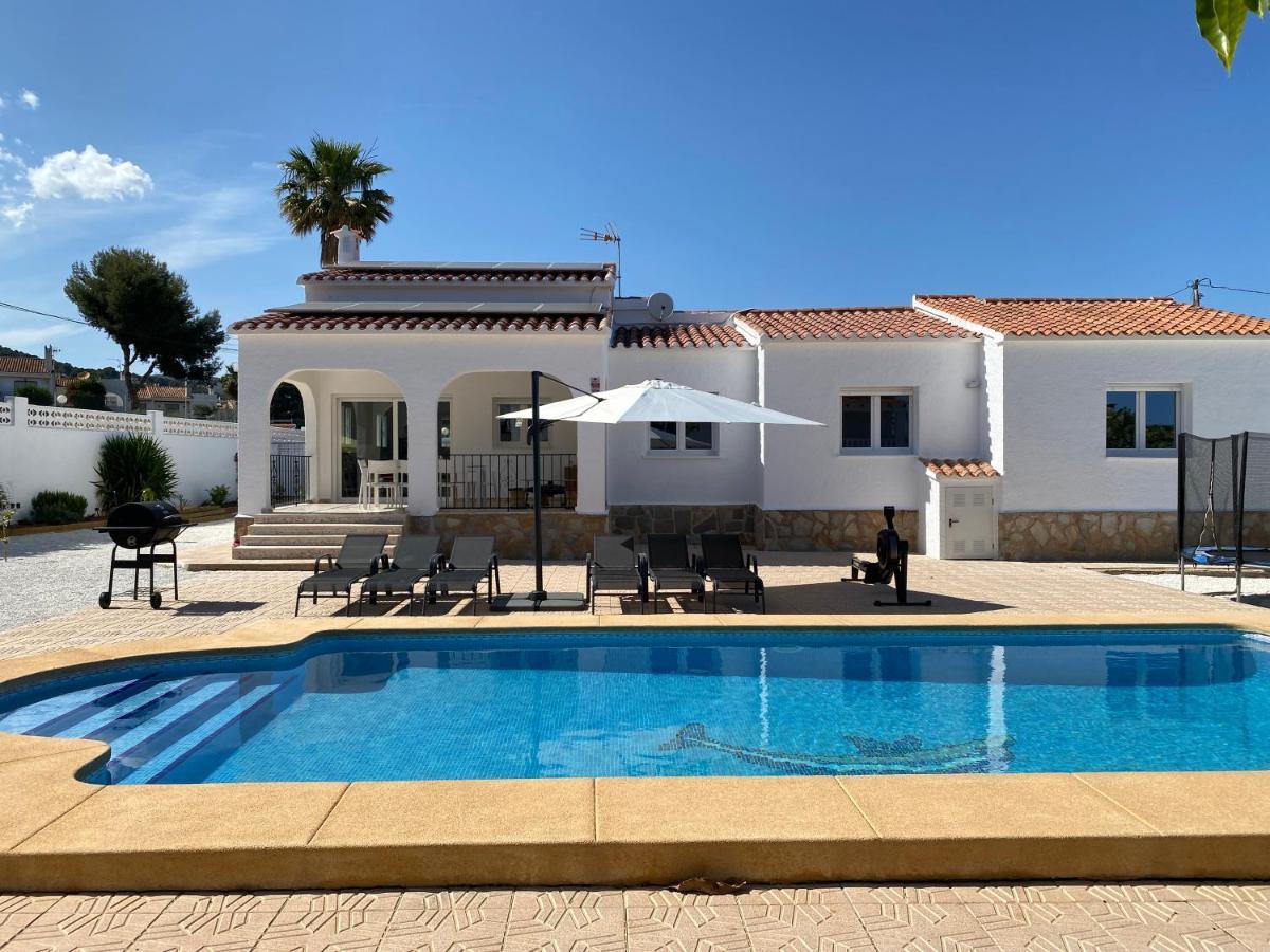 Villa Con Piscina, Soleada, Tranquila Y Centrica Calpe Exterior photo